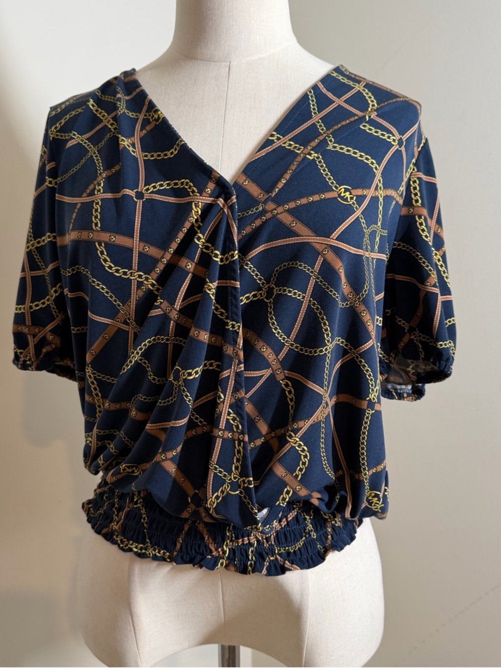 Michael Kors Women’s Navy Blue Gold -SZ M- Cross Front Short Sleeve Crop Top